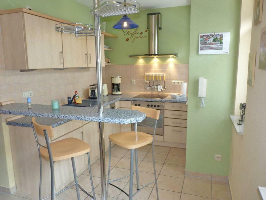 Ferienwohnung Zum Yachthafen Варен Екстериор снимка